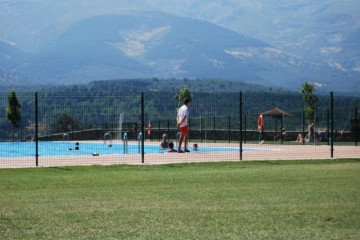 Piscina de la cerrallana.preview 800x600