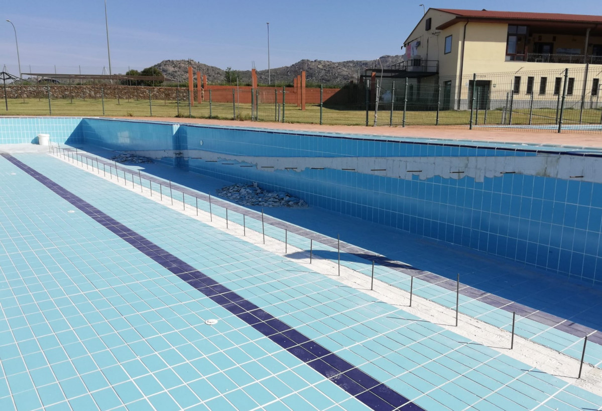 Rampa piscina municipal