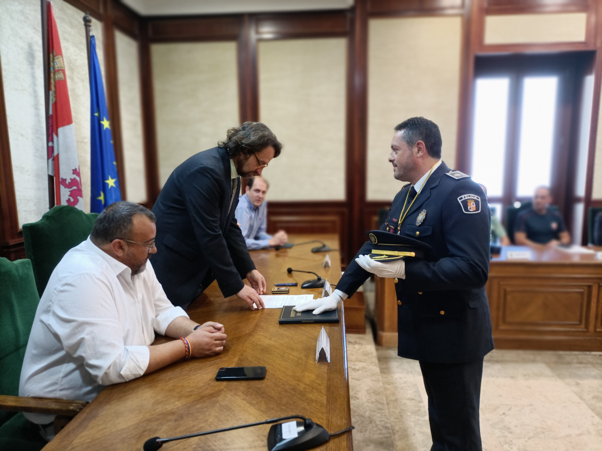 010722 Subinspector de Policu00eda Local