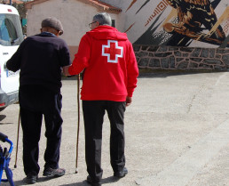 Cruz Roja, apoyo a personas mayores en la provincia