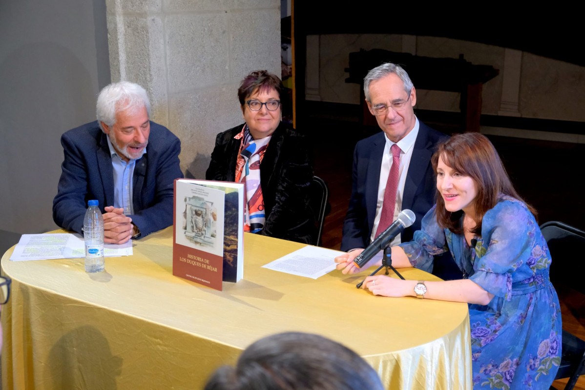 Mesa de presentaciu00f3n