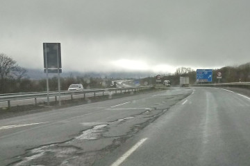 Estado de la A 66 en el Puerto de Vallejera (4). Foto, UPL.