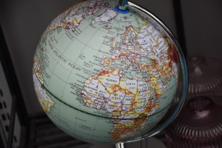 Jaclou dl terrestrial globe 5894861
